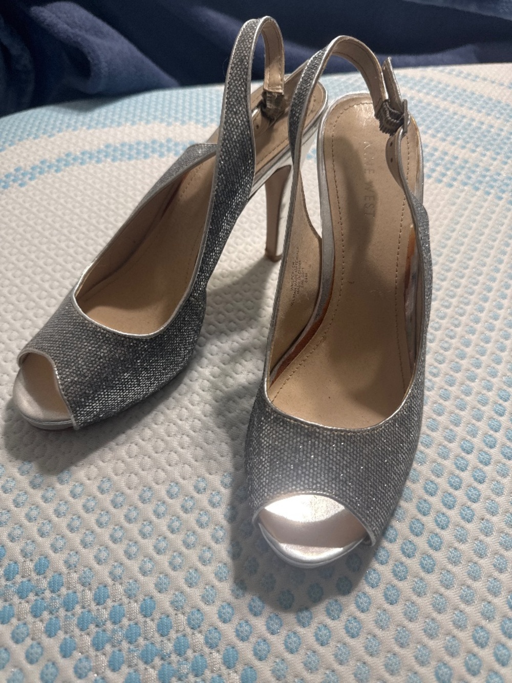 Nine West 8.5 silver and blue heals